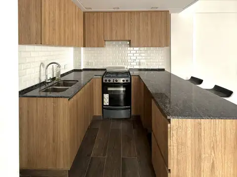 VENTA DEPARTAMENTO EN LINIERS 3 AMBIENTES A ESTRENAR CON COCHERA, PATIO Y PARRILLA