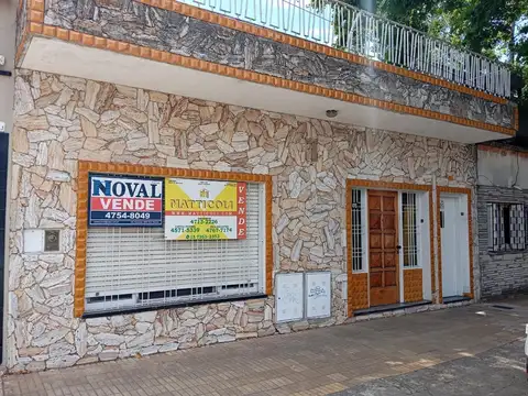 Casa en lote propio con 2 viviendas de 3 ambientes
