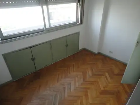 Av Tte Gral Donato Alvarez 100