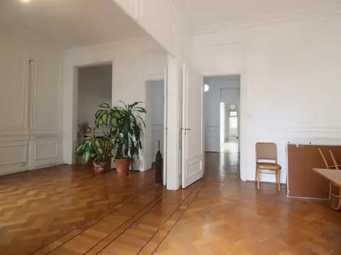 Departamento en Venta de 4 dormitorios