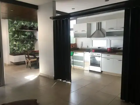 Depto Tipo Casa en Alquiler de 3 ambientes