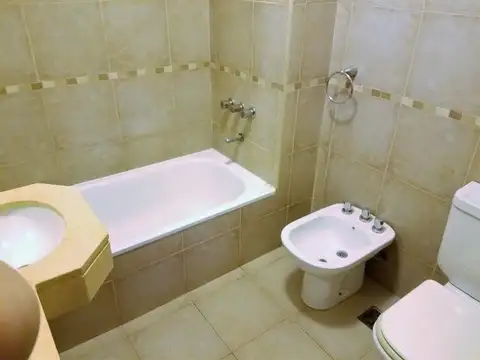 Departamento en Alquiler en Villa del Parque, $ 1.350.000