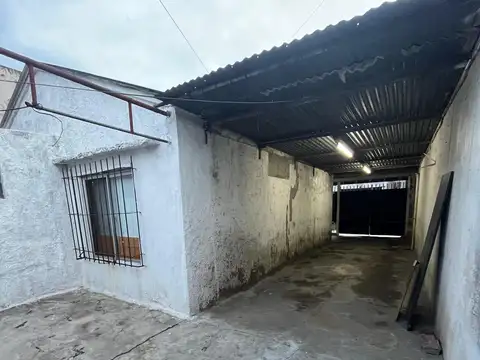 Depto Tipo Casa en Alquiler de 2 dormitorios