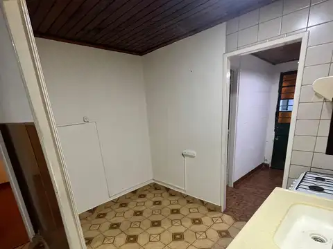 Depto Tipo Casa en Alquiler con 2 cocheras