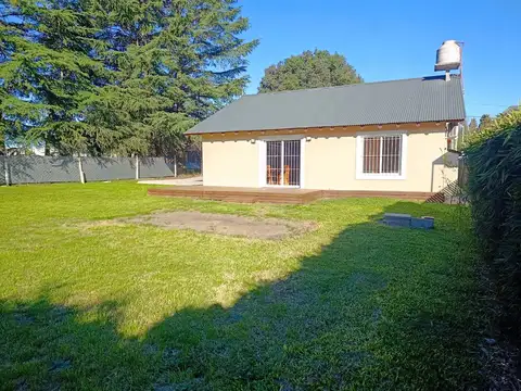 Casa en Venta con 4 cocheras
