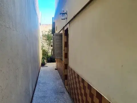   RESERVADA   CASA 3 DORM C/PATIO Y TRZA, 8,66 X 17,32