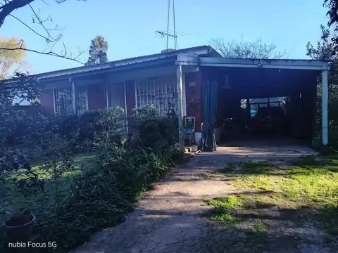 Venta Casa 4 amb en  Pontevedra. Terreno de 1338m2
