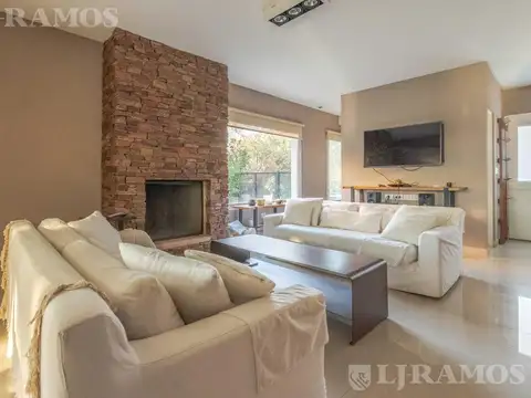 Casa en Venta al Noroeste
