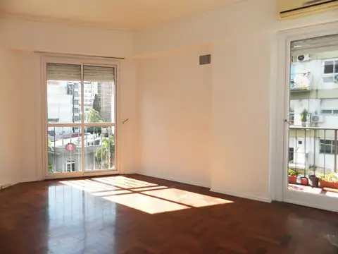 Avenida Elcano 3300