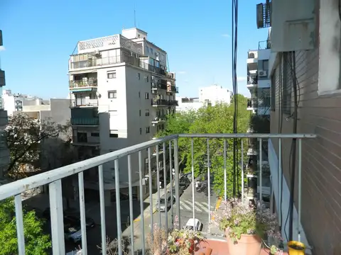 venta departamento de 3 ambientes Colegiales