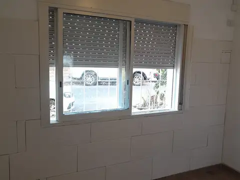 Depto Tipo Casa en Alquiler de 2 dormitorios