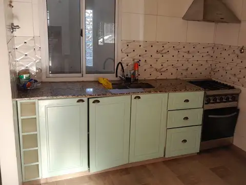 Depto Tipo Casa 3 ambientes con 1 baño