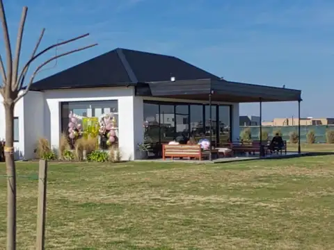 Terreno en Venta de 827,0 m2