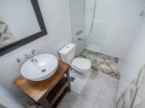 Depto Tipo Casa en Venta en Caballito, USD 157.000