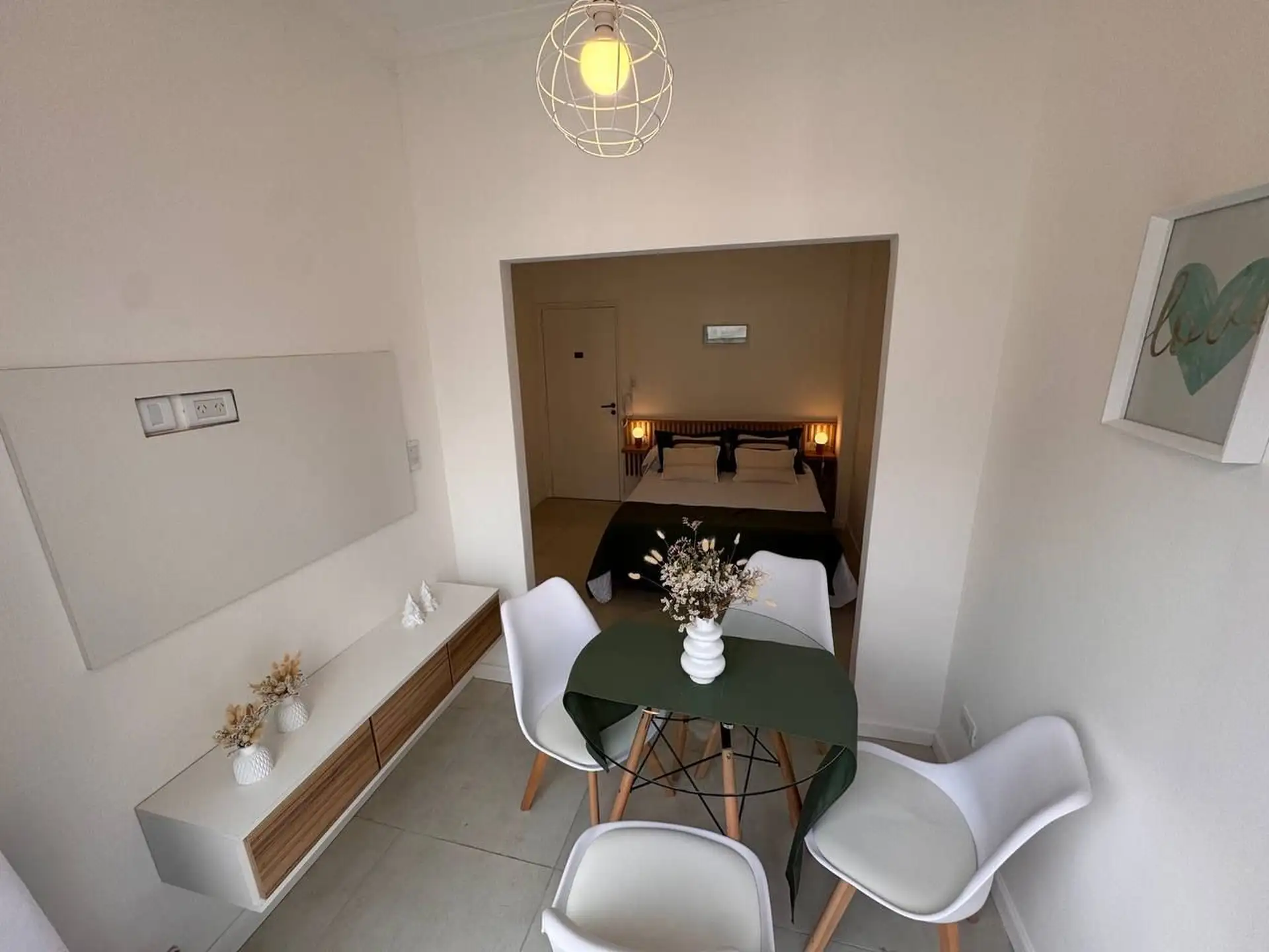 Depto 1 amb, 25m² con balcón — Plaza Colón