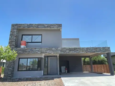 San Sebastian  - Area 9 300