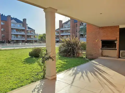 Departamento en Alquiler en Condominio Tortugas 1, Pilar - 4 Ambientes