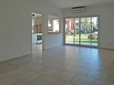 Departamento en Alquiler de 4 ambientes
