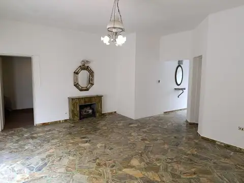 Depto Tipo Casa 3 ambientes con 2 baños