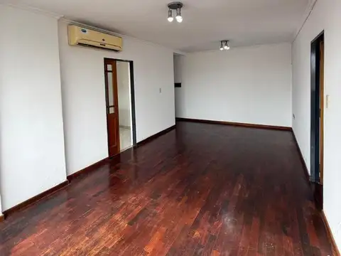 Departamento en Alquiler de 3 dormitorios