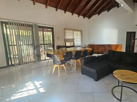 Casa en Venta de 5 dormitorios