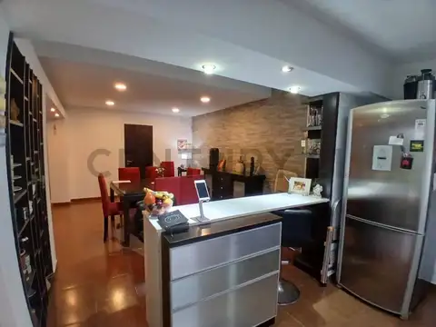 Casa 5 ambientes con 1 baño