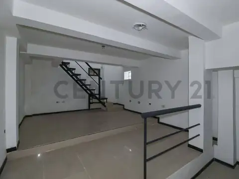 Oficina en Venta 23 años