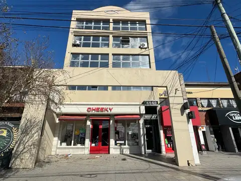 Oficina al frente