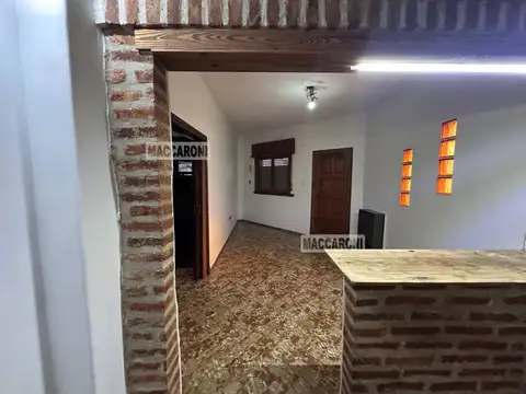 Casa en Alquiler con 1 cochera