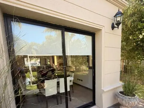 Casa estilo francés en st thomas NS