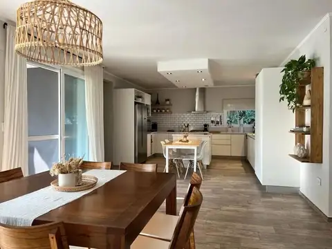 Casa en Venta en Luján, USD 430.000