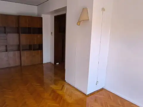 Av. Corrientes 2000, Piso 13