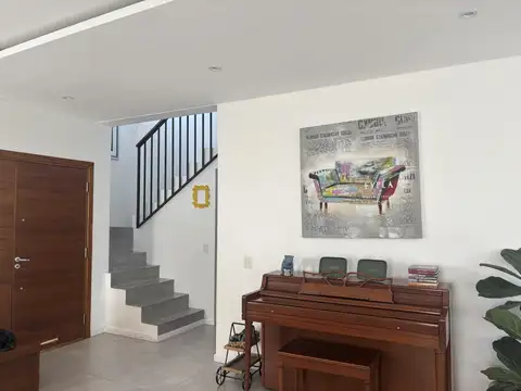 Casa en Alquiler de 4 dormitorios