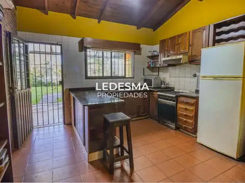Casa en Venta con 1 cochera