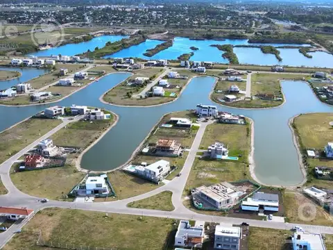 Terreno en Venta de 1011,0 m2