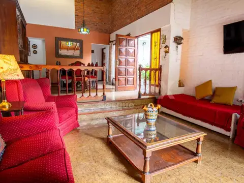 Casa en Venta en Pinamar, USD 195.000