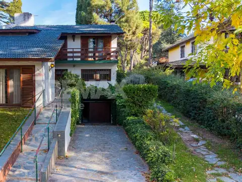 CASA EN VENTA PINAMAR ZONA CENTRO GAS NATURAL
