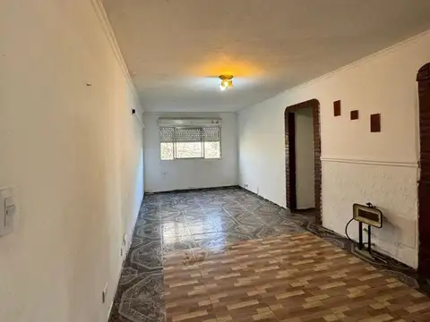 Departamento 3 ambientes con 1 baño