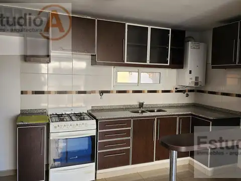 Departamento en Alquiler con 1 cocheras