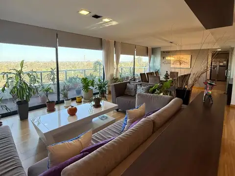 Departamento 8 ambientes con 3 baños
