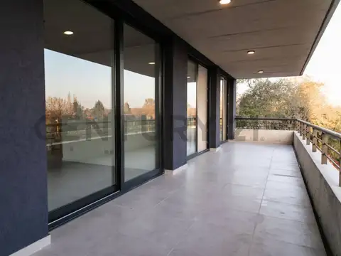 José Verdi 3800, Piso 0