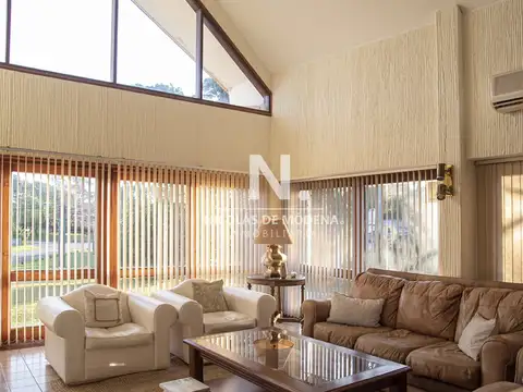 Casa en Venta en Lugano, USD 900.000