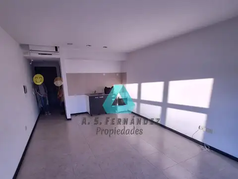 Pellegrini 1050 , Piso 2