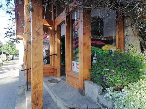 Local comercial en alquiler ubicado en San Martin de los Andes
