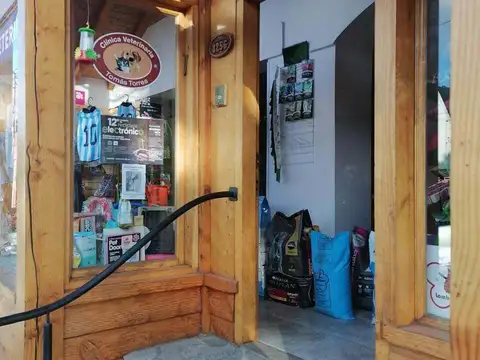 Local comercial en alquiler ubicado en San Martin de los Andes