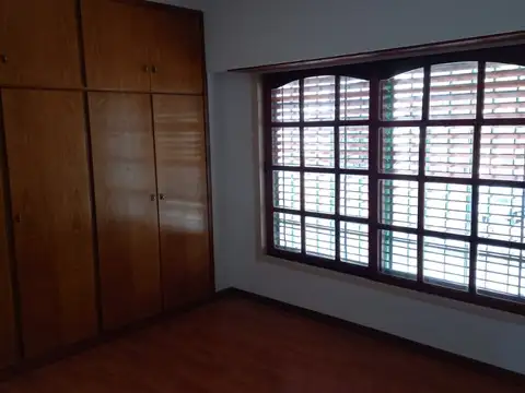 Casa en Venta en Ramos Mejía, USD 330.000