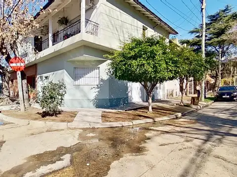 CASA EN VENTA SAN ISIDRO