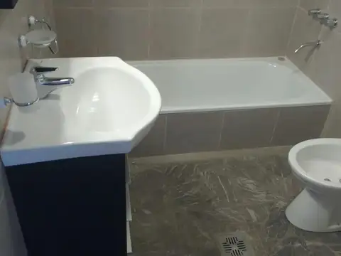 Departamento en Alquiler en Boulogne, $ 950.000