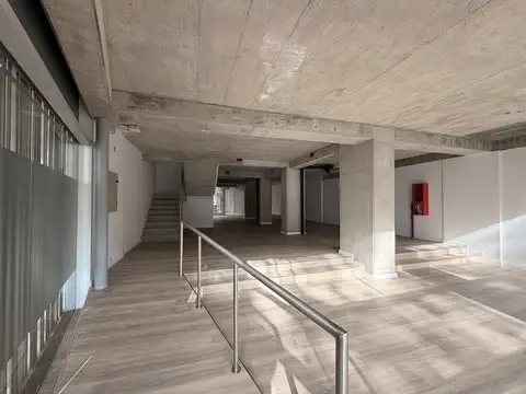 Avenida Rivadavia 2100, Piso PB