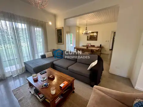 Casa en Venta con 4 cocheras